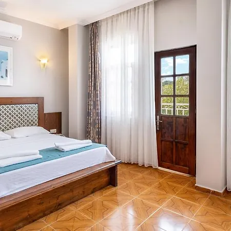 Marin Otel